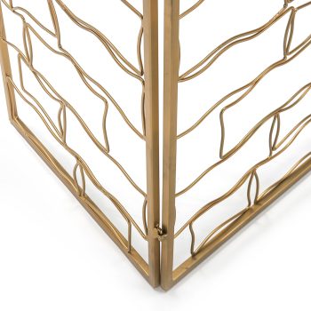 detalle separador de ambientes dorado