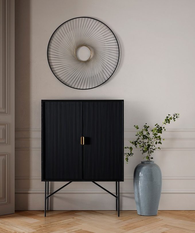 Escultura de pared en metal negro y dorado 100x100 cm – diseño moderno